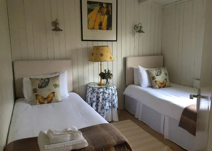 Roberts’ * Westport