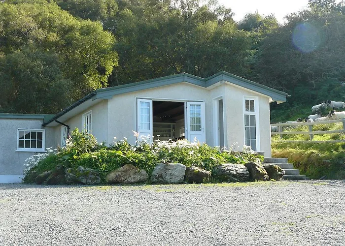 Roberts’ * Westport