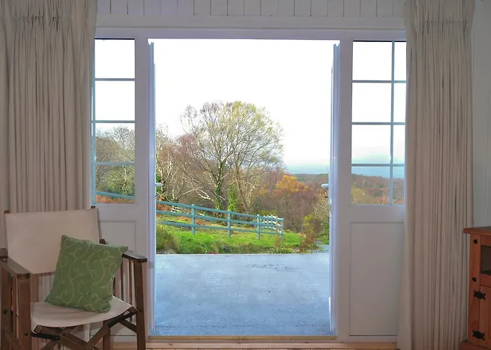 Roberts’ Villa Westport